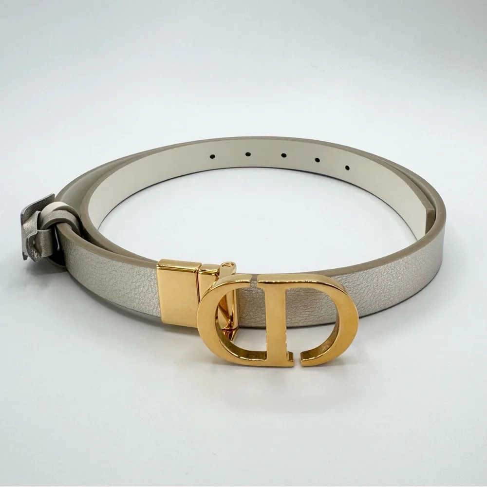 NEW Christian Dior 30 Montaigne CD Logo Reversible Gold Latte White Belt